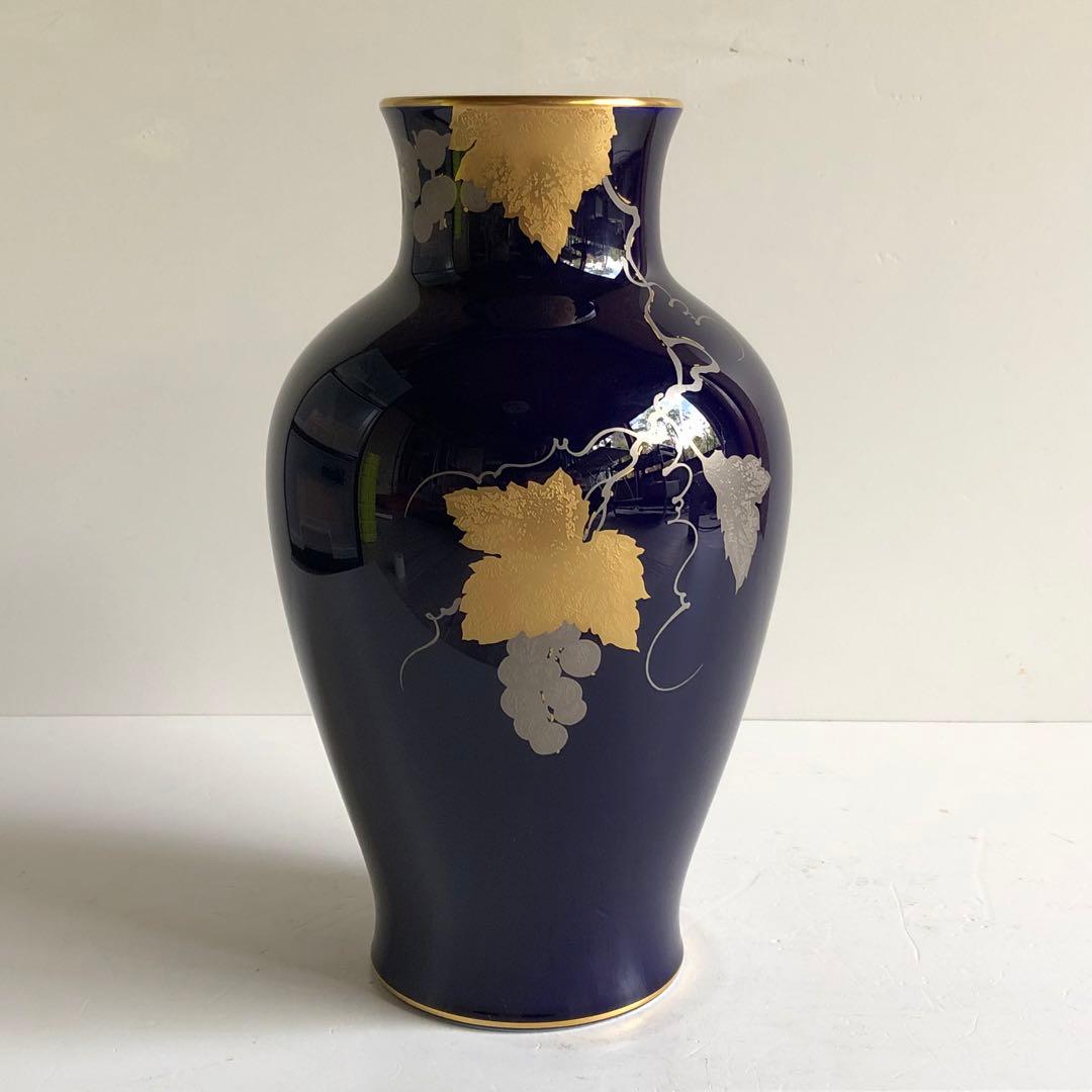 大倉陶園　瑠璃金蝕葡萄　花瓶　27.5cm