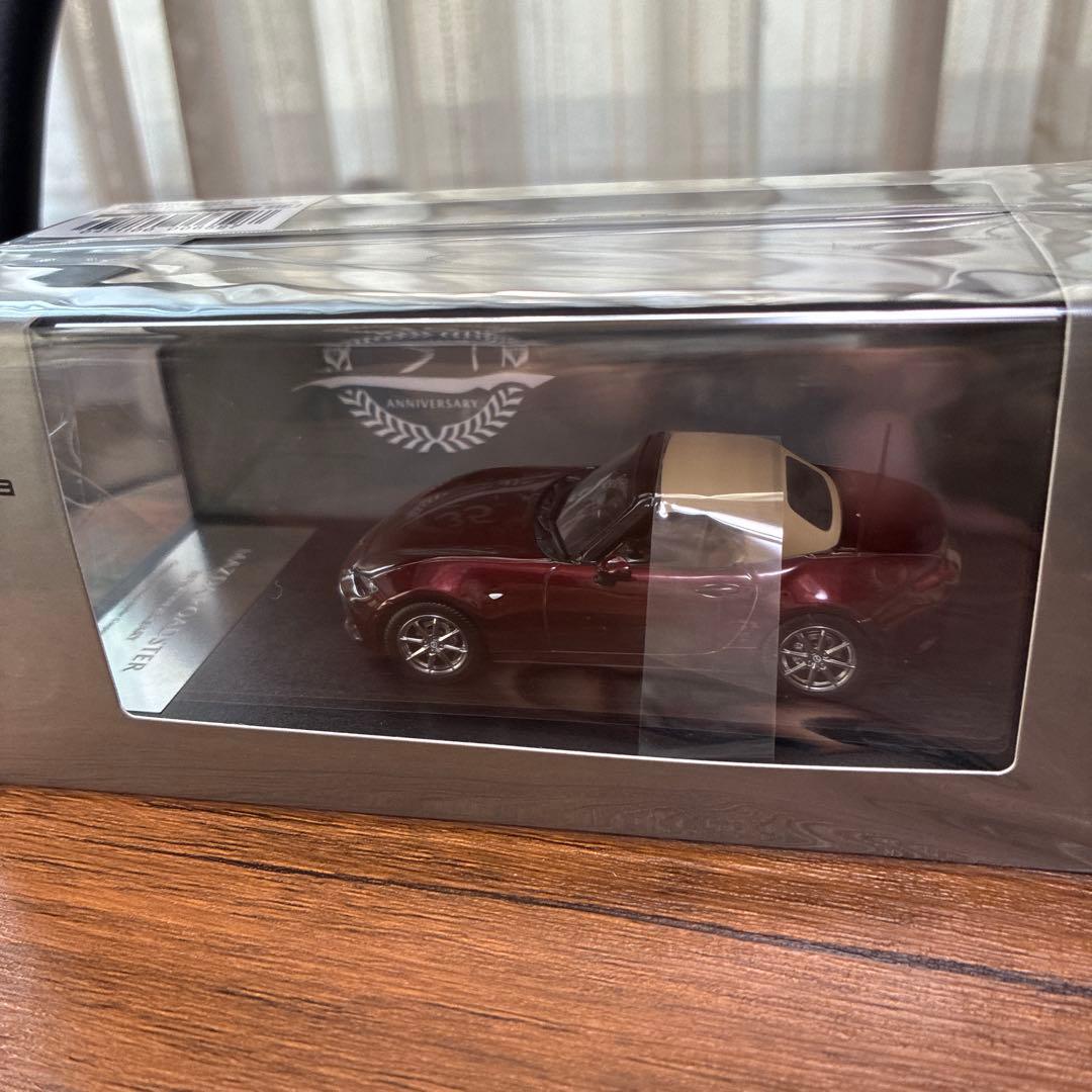 ロードスターND35周年記念（幌）モデルカー