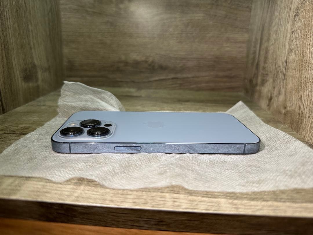 Apple iPhone13 pro シエラブルー SIMフリー版 256GB