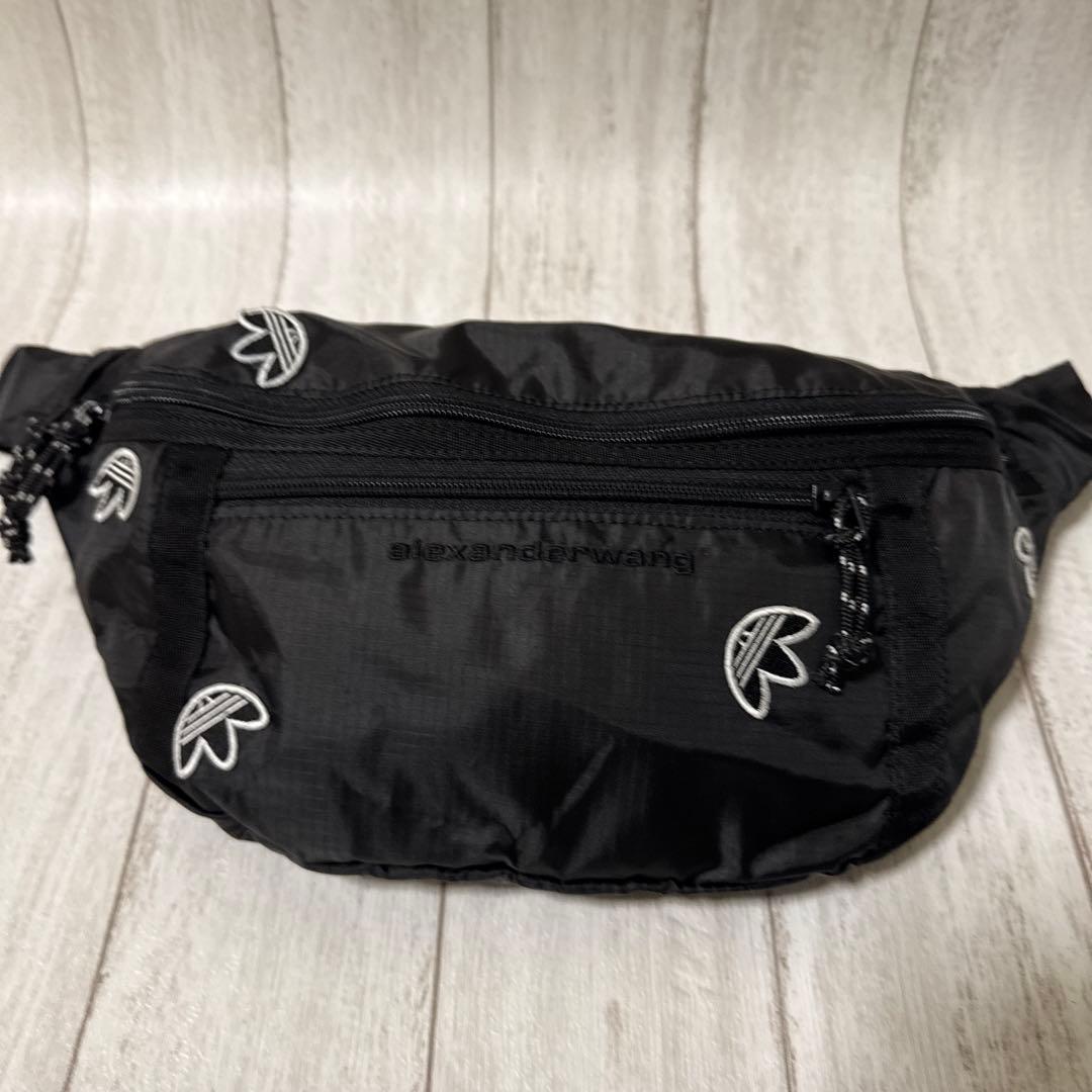 アレキサンダーワン×アデダス コラボ ボディバッグ ウエストポーチ