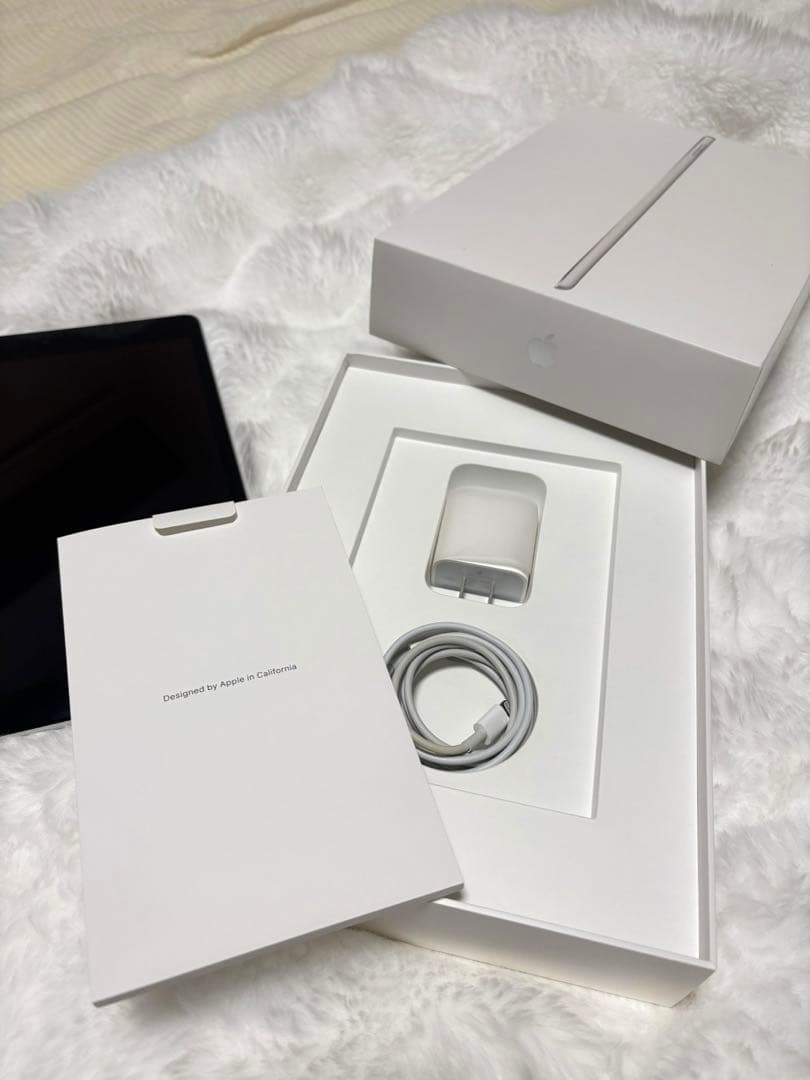 Apple iPad 第9世代 64GB スペースグレイ Wi-Fiモデル