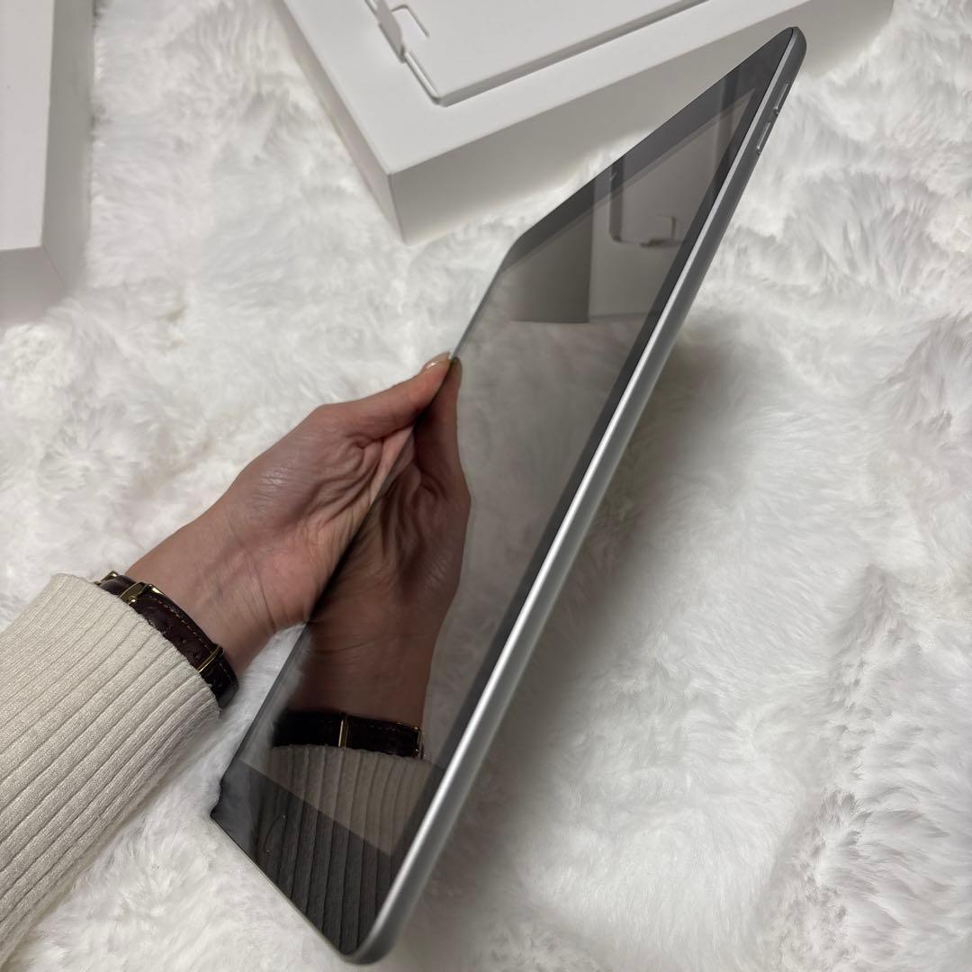 Apple iPad 第9世代 64GB スペースグレイ Wi-Fiモデル