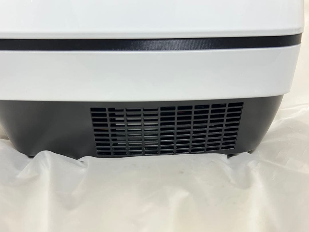 FunLogy FUNTASTIC Air 超短焦点プロジェクター