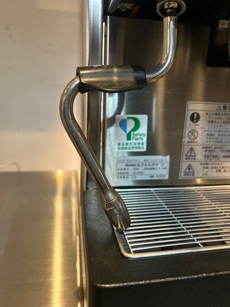 CIMBALI M21 JUNIOR エスプレッソマシン　タンク式