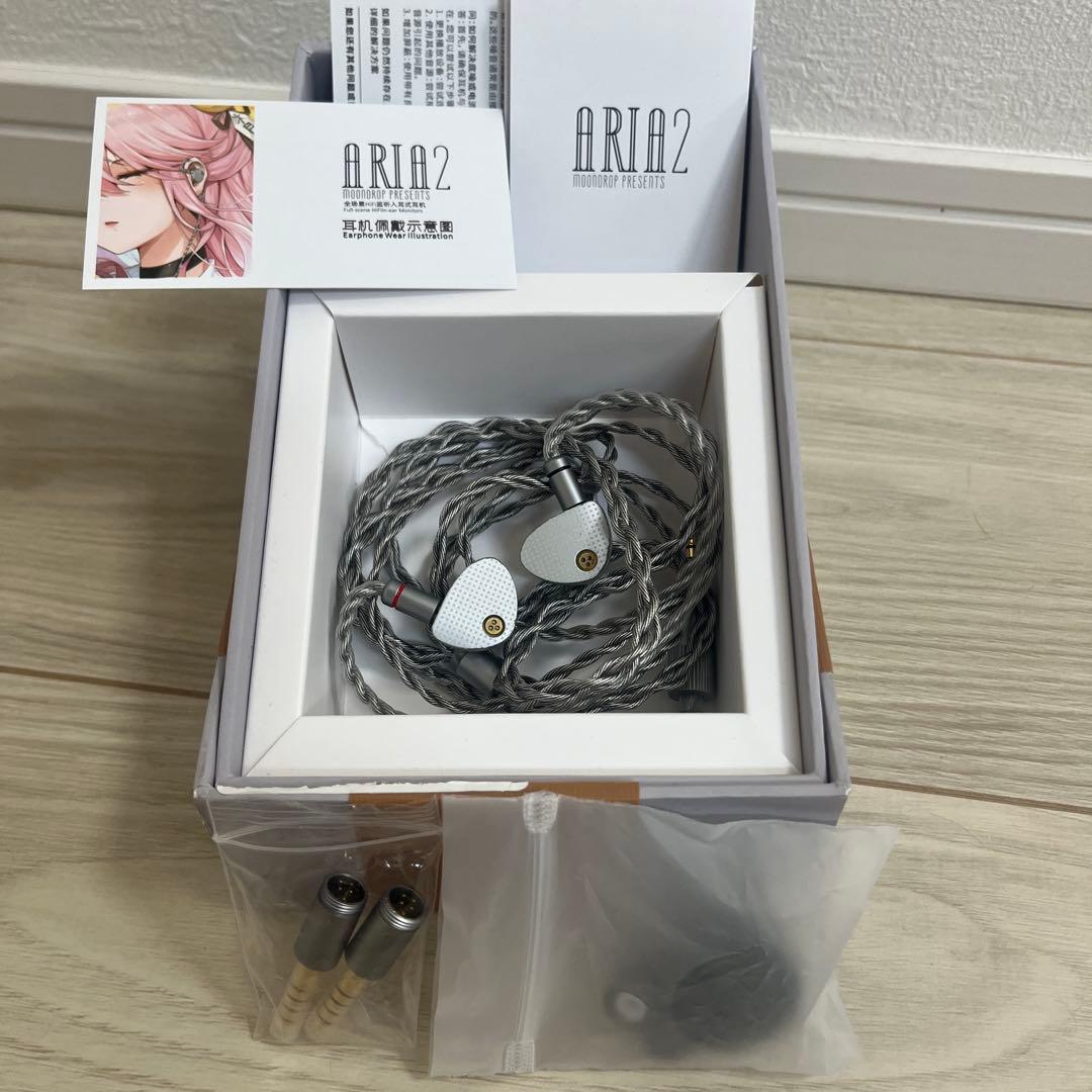 イ*ー様 MoonDrop ARIA2 シルバー イヤホン