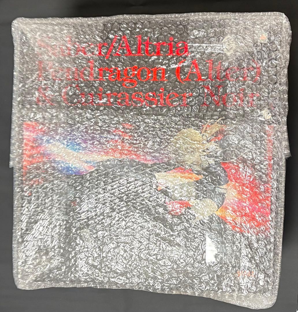 アルトリア・ペンドラゴン〔オルタ〕＆キュイラッシェ・ノワール 1/8 フィギュア