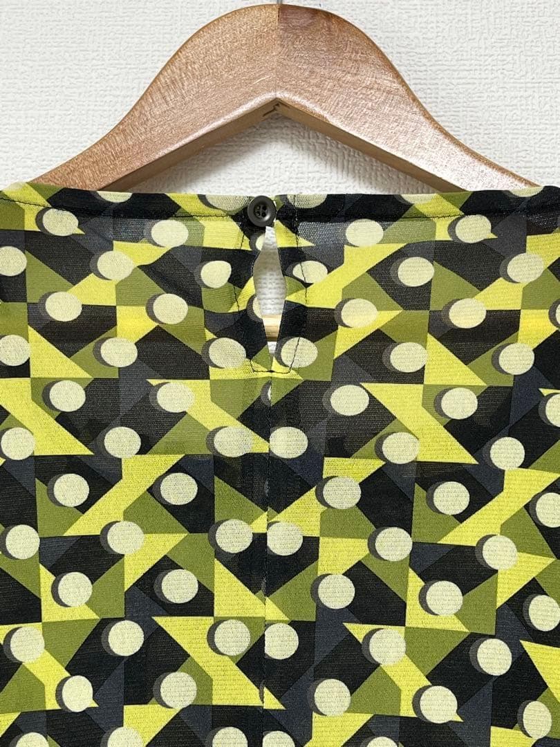 新品・75,900円☆ヒロココシノ/幾何プリントチュールジャージーワンピース