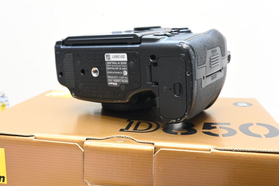 Nikon D850 豪華レンズ2本　オマケ追加