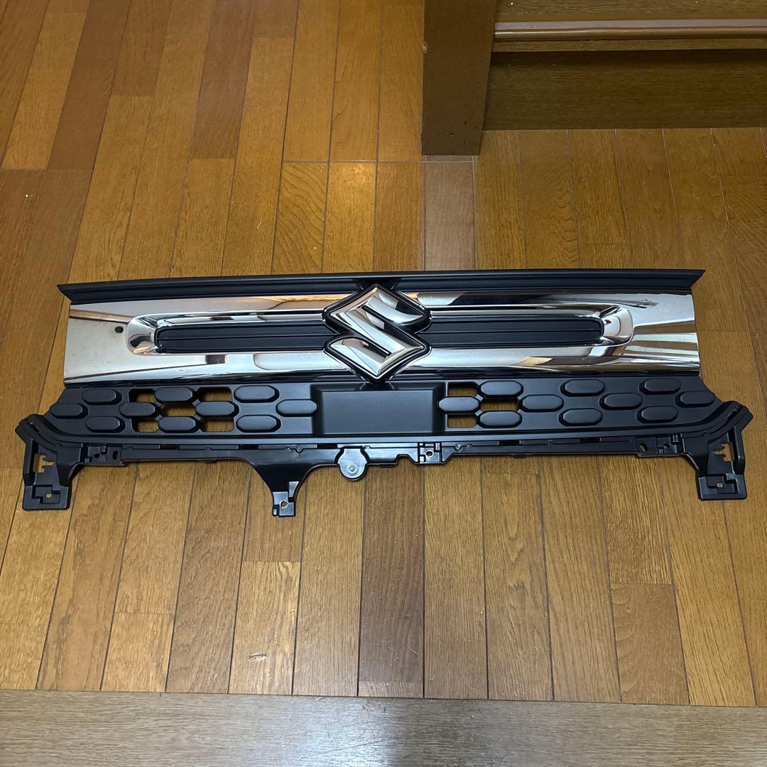 スペーシア フロントグリル