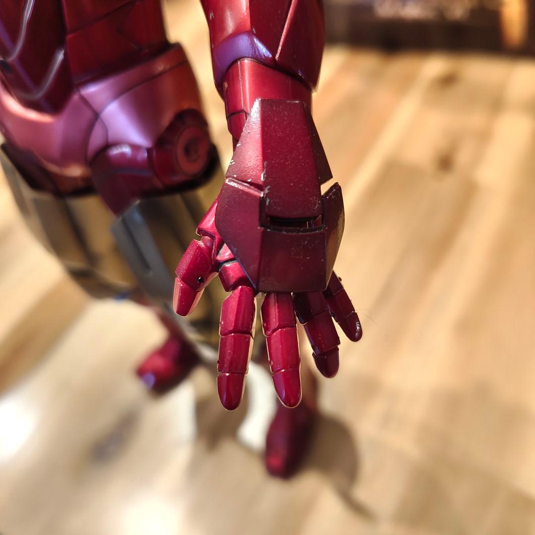 【送料無料】HOTTOYS ホットトイズ アイアンマン2 マーク6 フィギュア