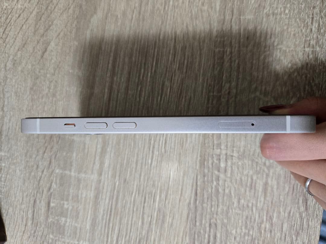 Apple iPhone 13 ホワイト 本体　128GB