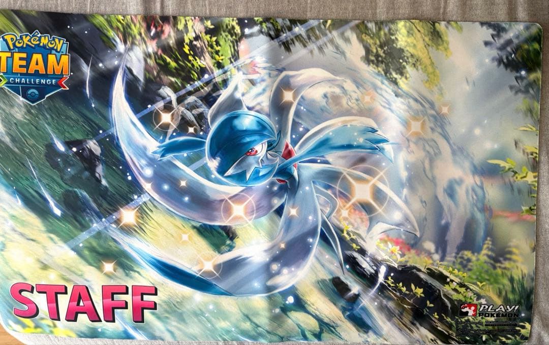 正規品 色違い サーナイト 海外 ポケモンカード プレイマット staff