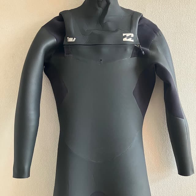 美品 Billabong セミドライ 5mm 裏起毛 ウェットスーツ ML