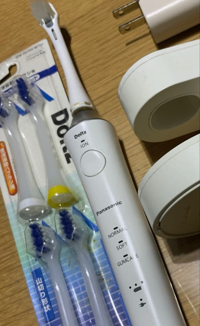 値下げパナソニックPana音波振動ハブラシドルツ　EW-DE54 軽小女性