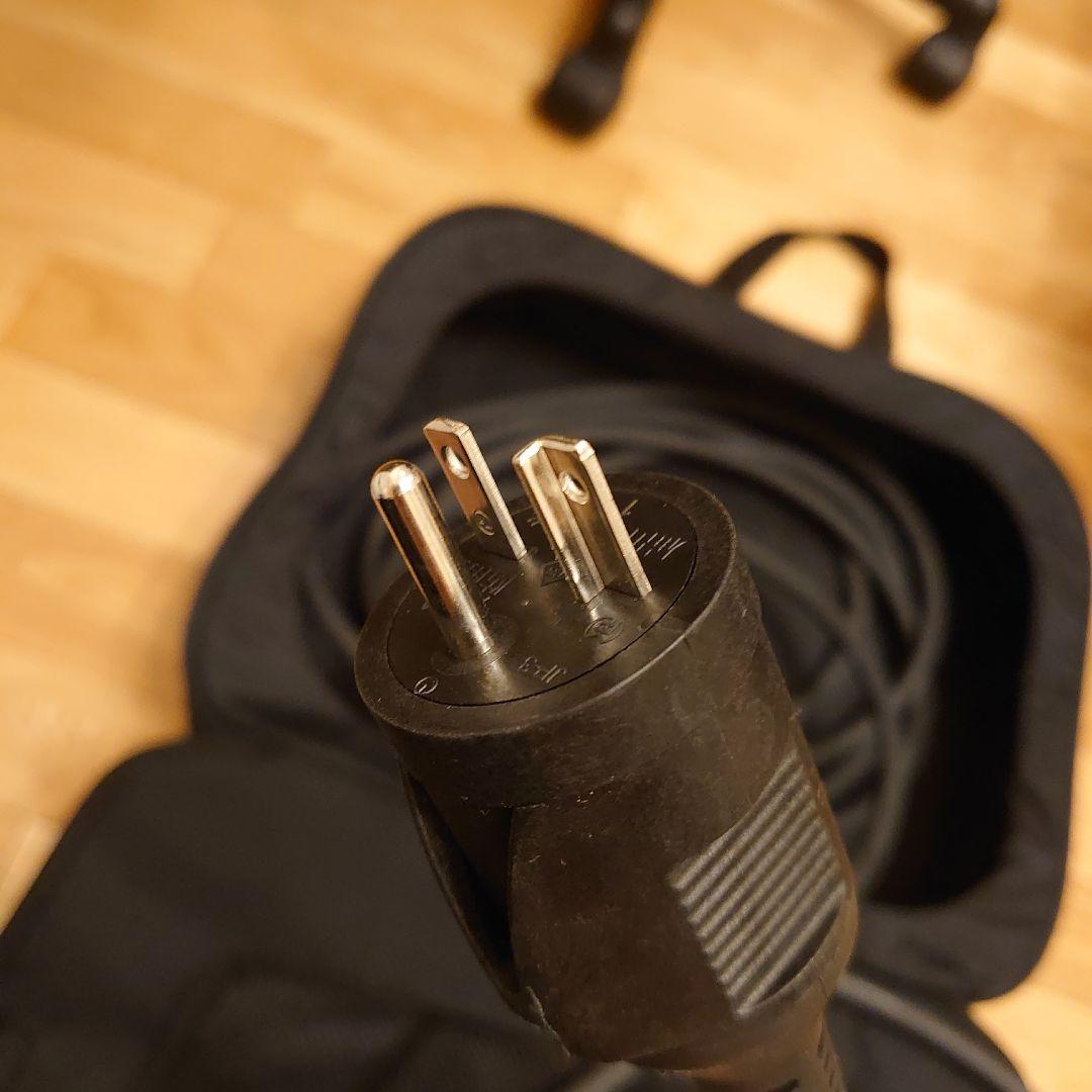 PEUGEOT プジョー e-2008 充電ケーブル