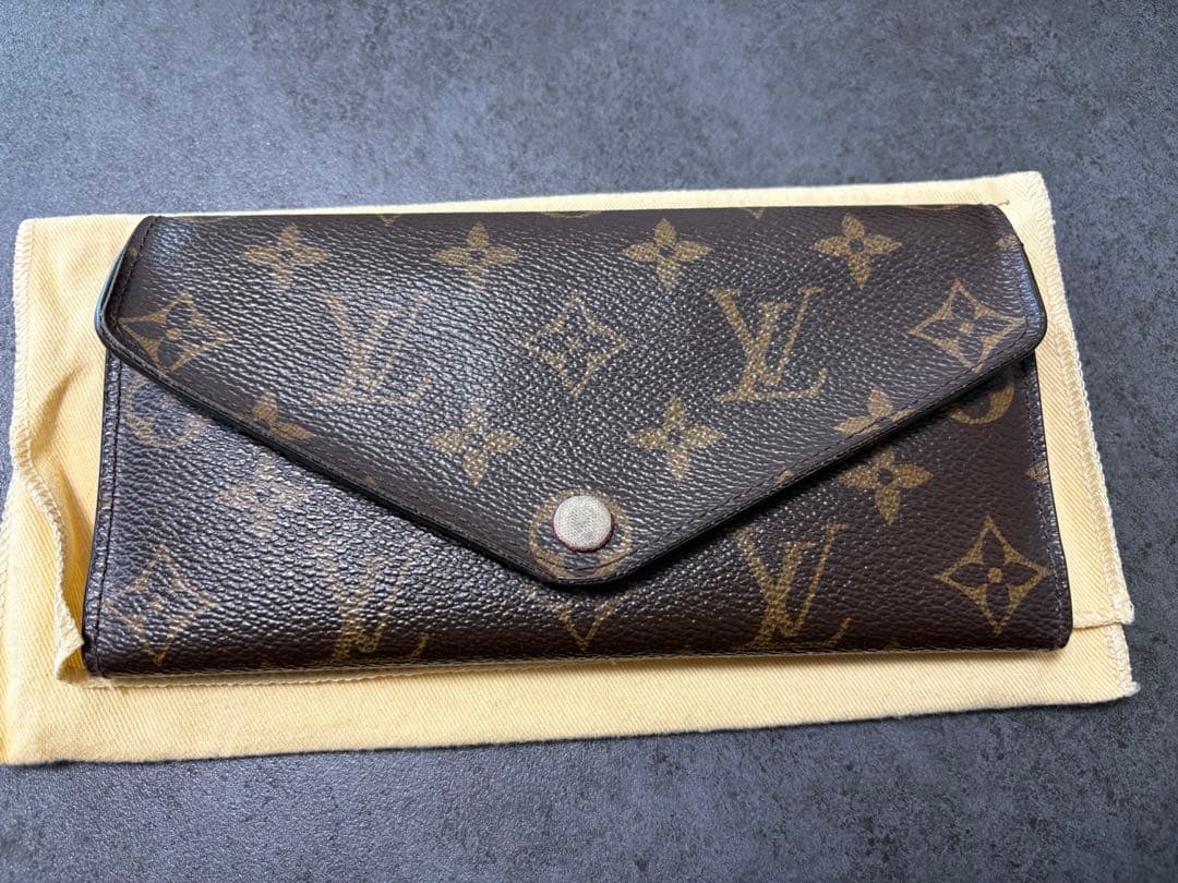 そ*ら様 ルイヴィトン長財布