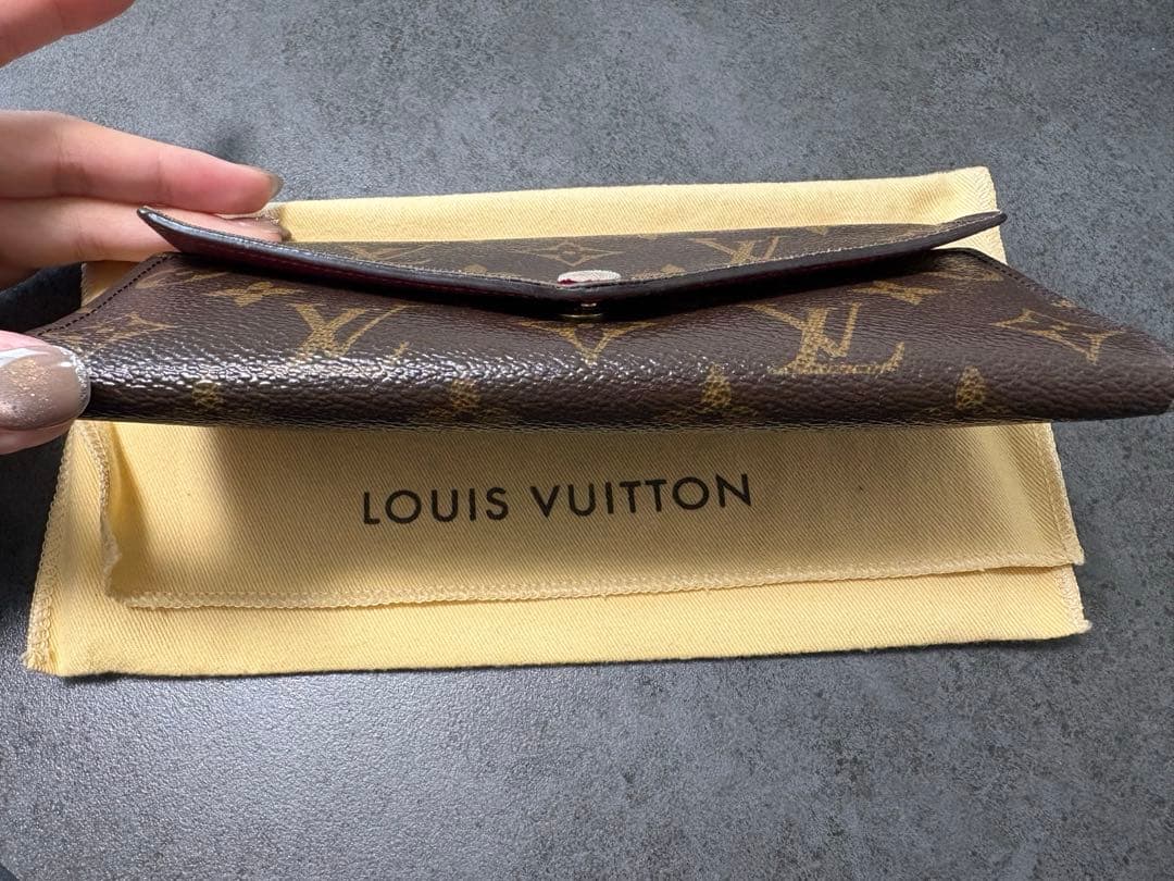 そ*ら様 ルイヴィトン長財布