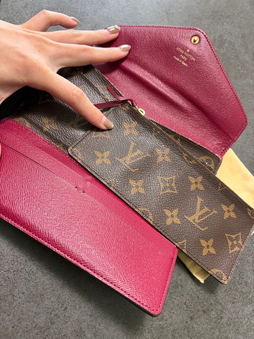 そ*ら様 ルイヴィトン長財布