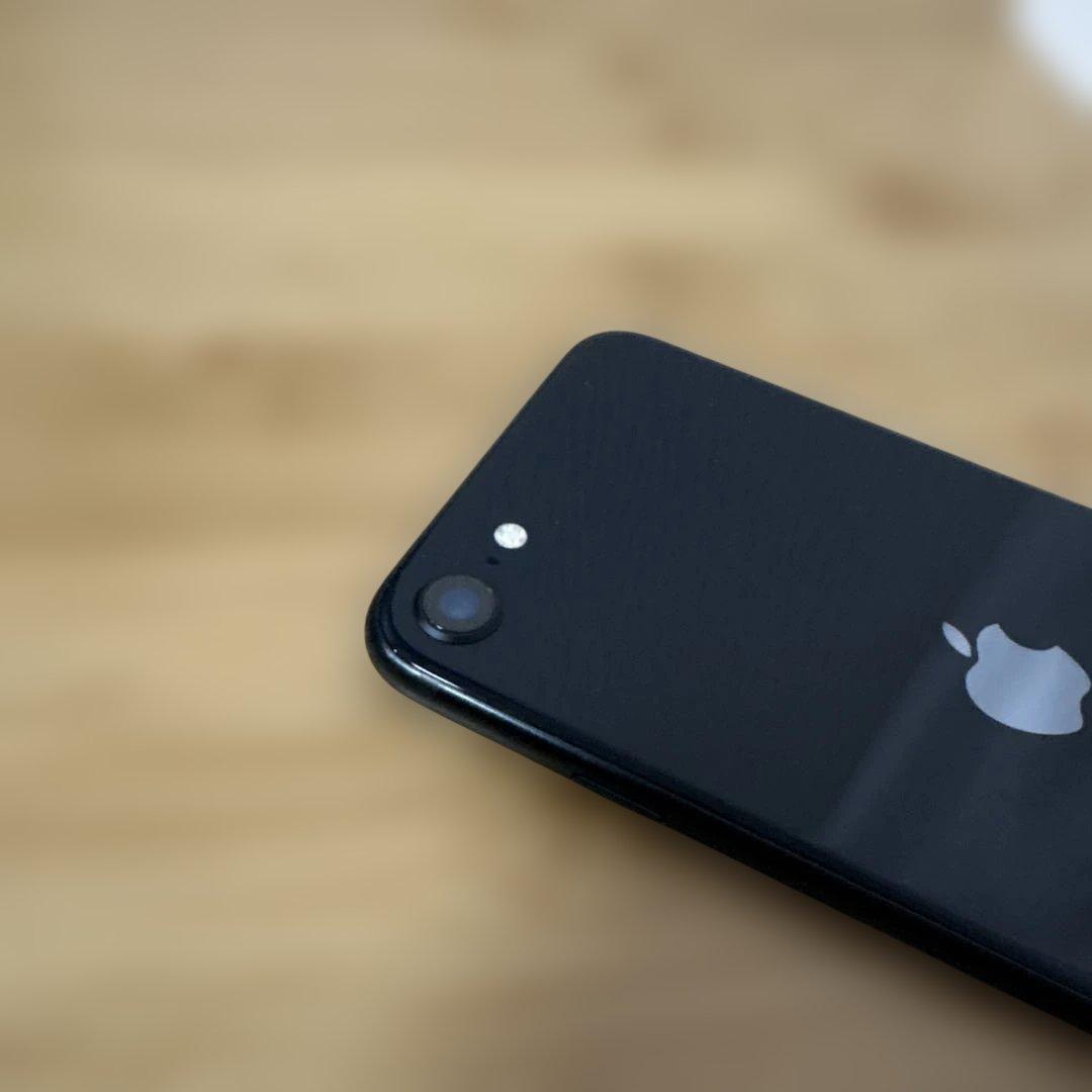 iPhone SE 第3世代 128GB ミッドナイトカラー