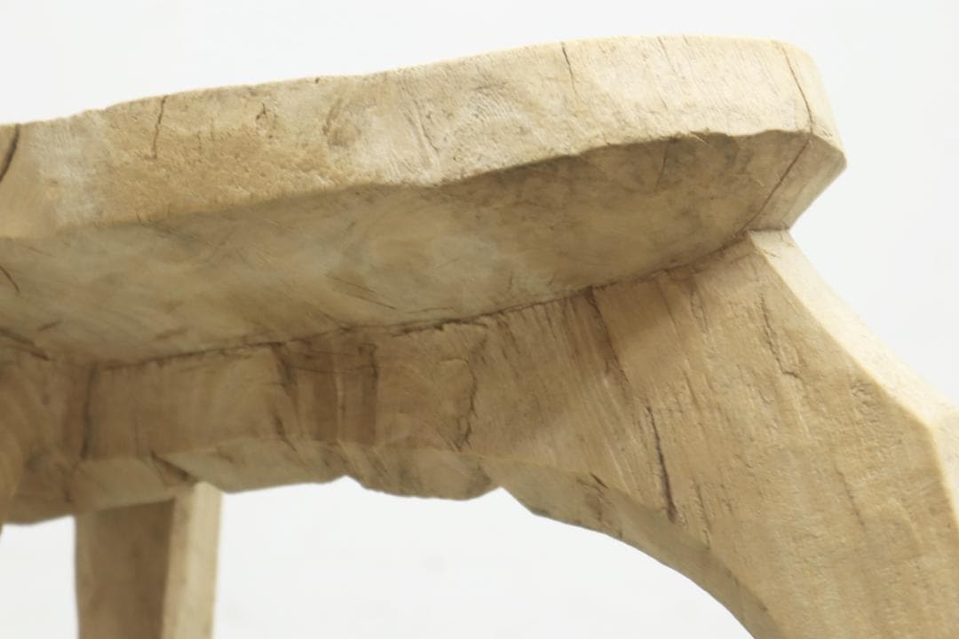 ロビ族 ブルキナファソ 無垢材 スツール 花台 展示台 プリミティブ アフリカ