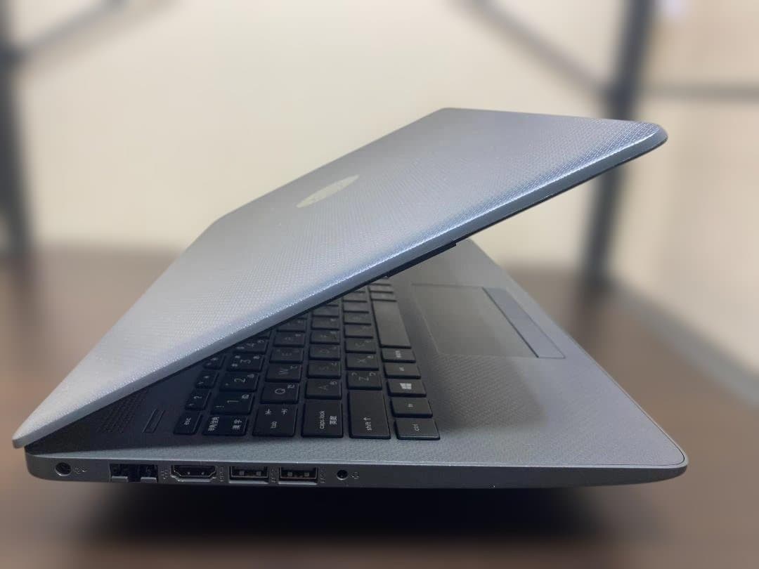 HP 10世代 250G7 i3 1005G1 8GB　SSD256GB