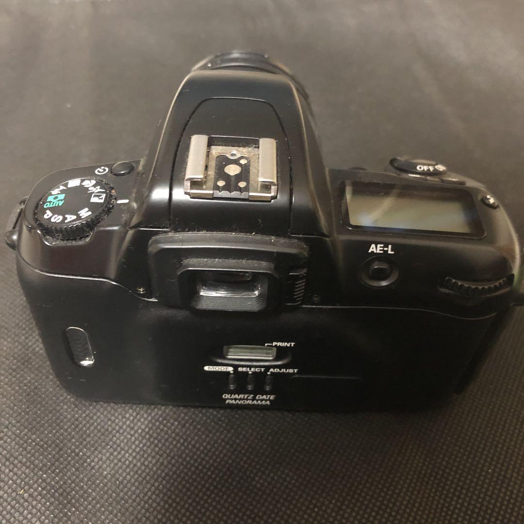 Nikon F60 ブラックボディ　ズームレンズ28mm〜80mm