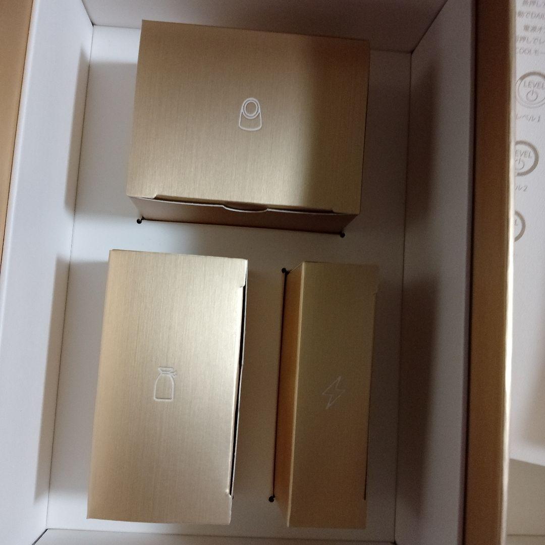 新品 お得４点セット ブースター美容液付 百貨店 フォトプラス シャイニー ネオ