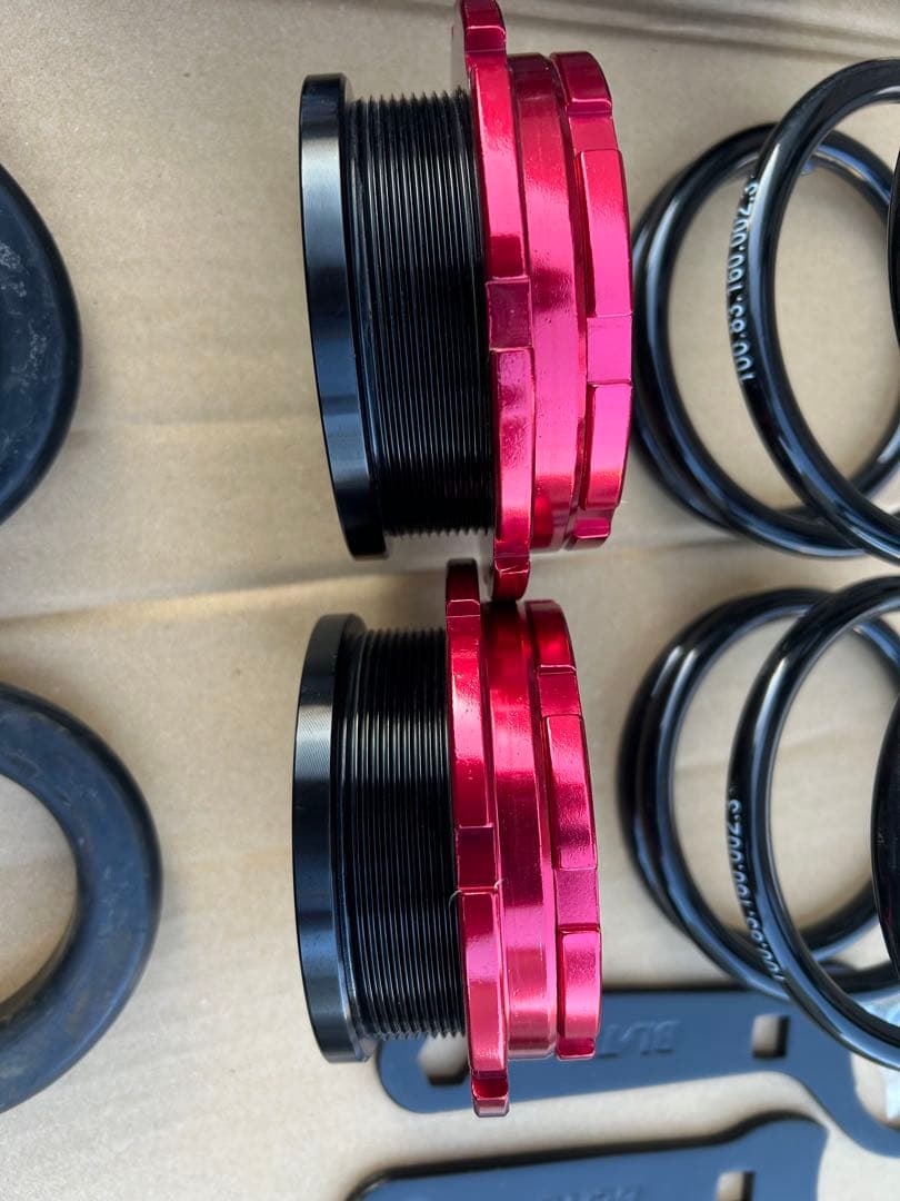 4WD専用 車高調BLITZ DAMPER ZZーR