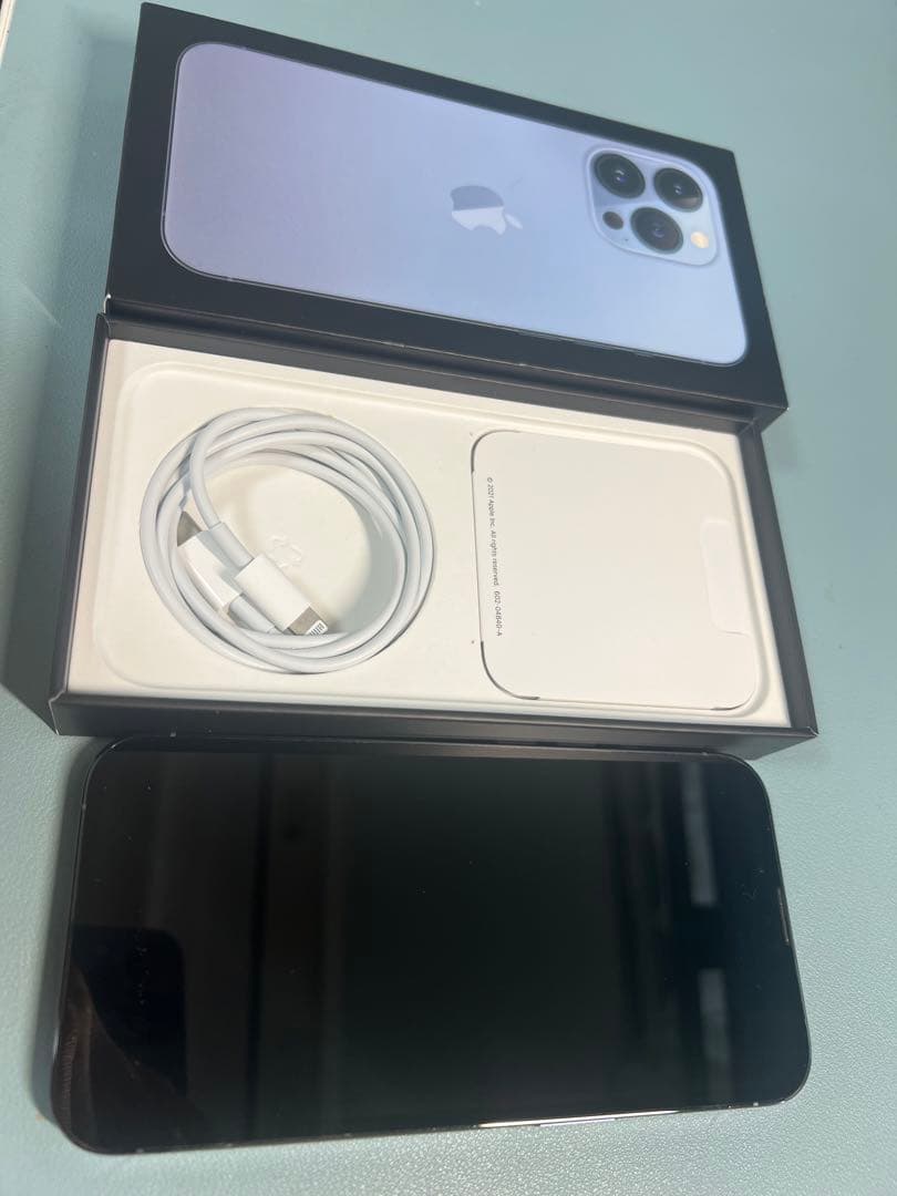 Apple iPhone13Pro 256GB SIMフリー 美品シエラブルー