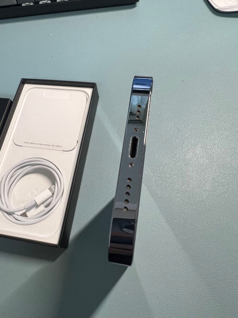 Apple iPhone13Pro 256GB SIMフリー 美品シエラブルー