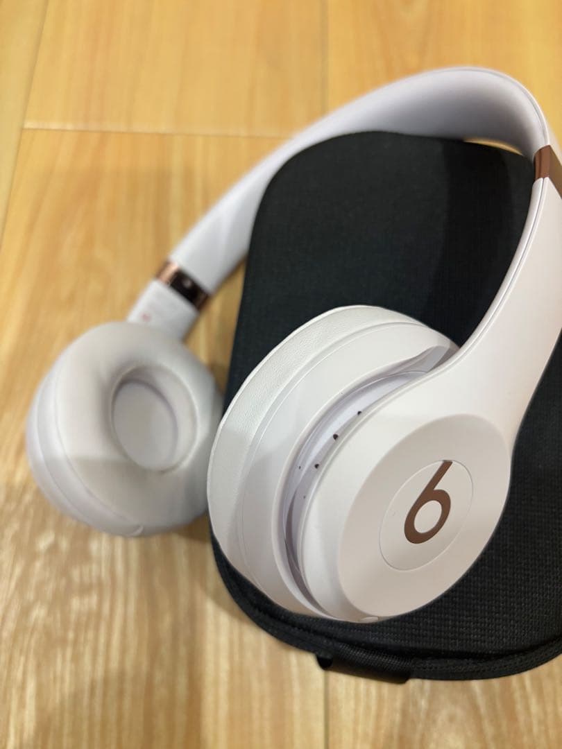 Beats Solo 4 ヘッドフォン クラウドピンク ワイヤレス