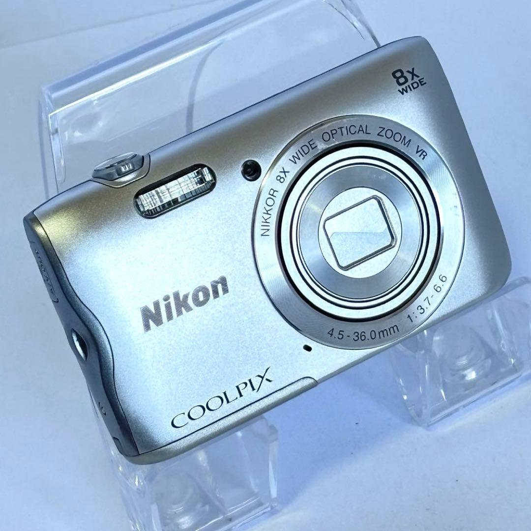 【美品】Nikon coolpix A300 ニコン　コンデジ　SDカード付