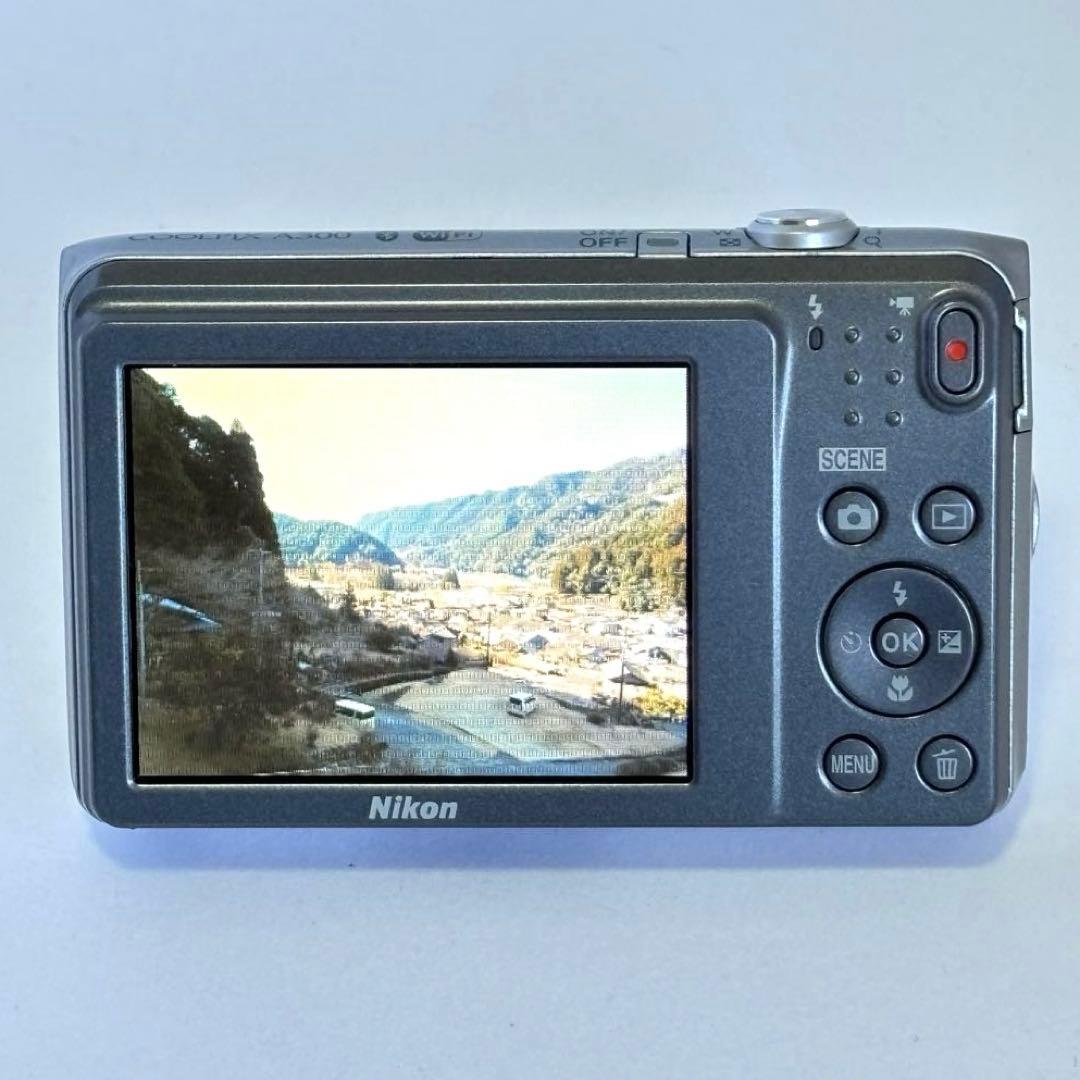 【美品】Nikon coolpix A300 ニコン　コンデジ　SDカード付