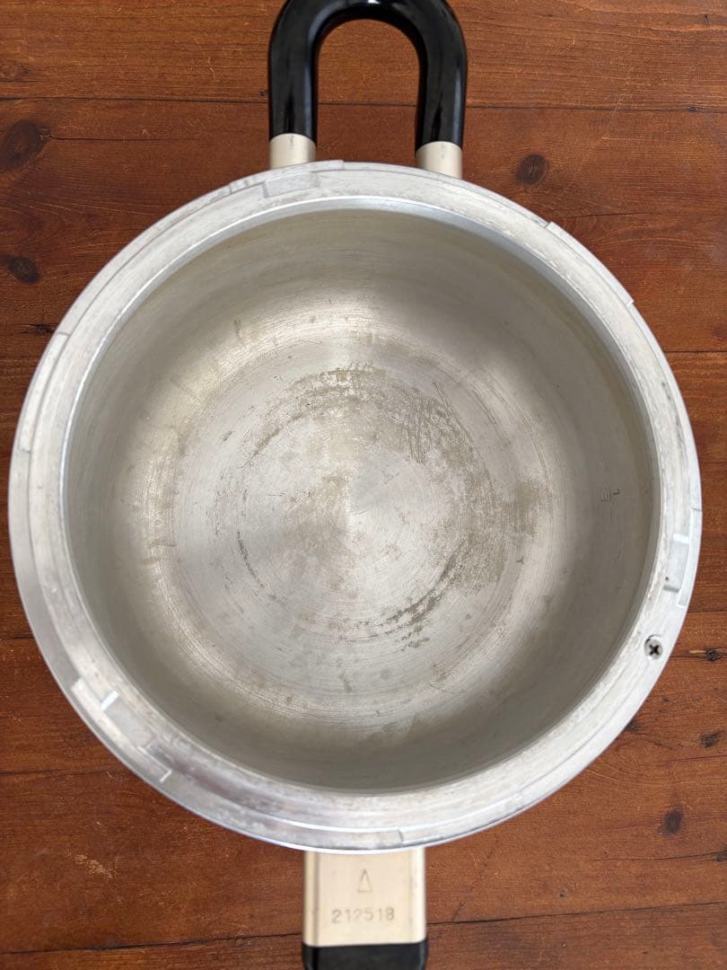 鋳物屋 ヘイワ　ピースプレッシャーパンPC-28A