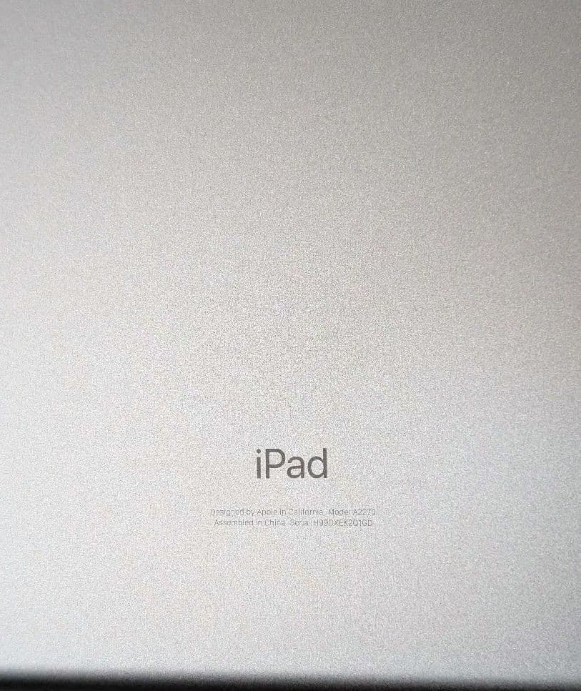 ジャンクApple iPad 第8世代 32GB Wi-FIモデルシルバー 本体