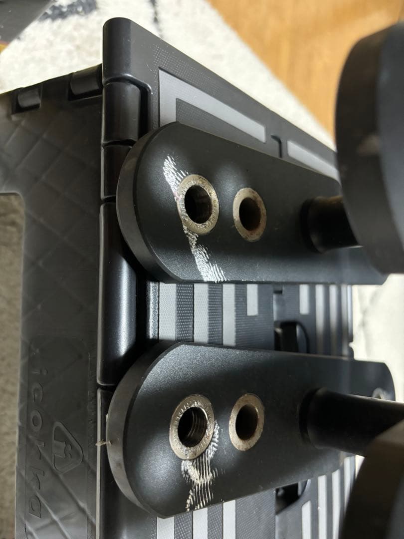 ハイエース　玄武　リフトアップシャックル