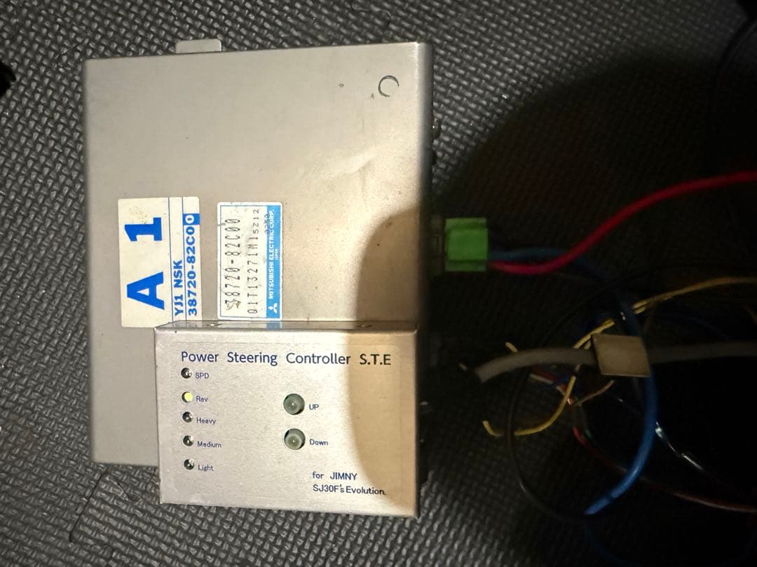 JA22流用JA11にて使用電動パワステ　パワステコントローラーつき ジムニー