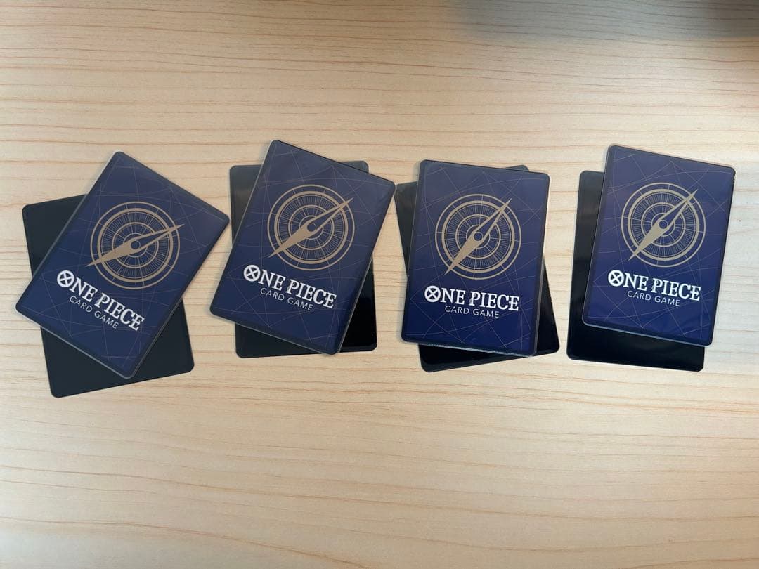 ワンピースカード　ロロノア・ゾロ　SR 4コン