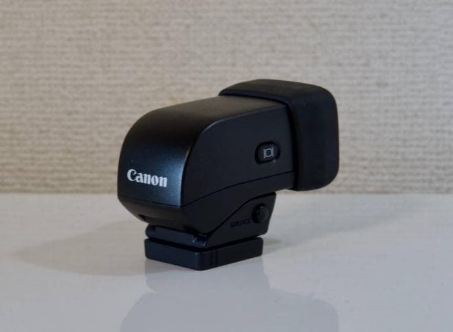 新品　Canon 電子ビューファインダー EVF-DC1