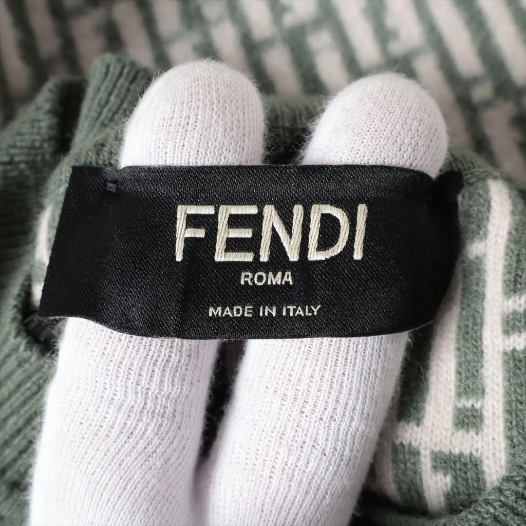 FENDI クルーネックニット