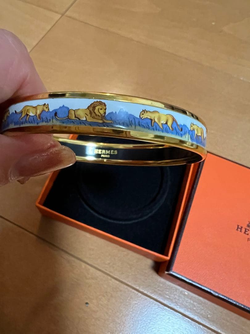 HERMES エルメス ブレスレット バングル エマイユPM ライオン　美品