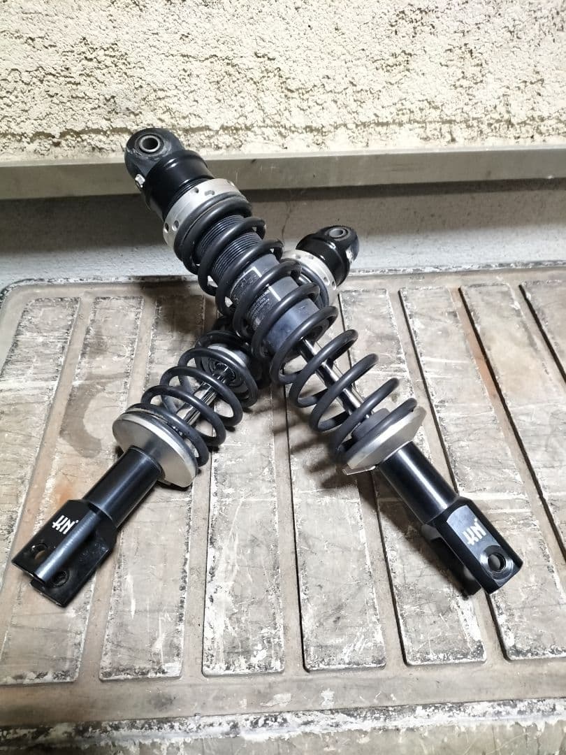 シグナスX　1型〜3型　KN企画　リアサス　オイル漏れ無し