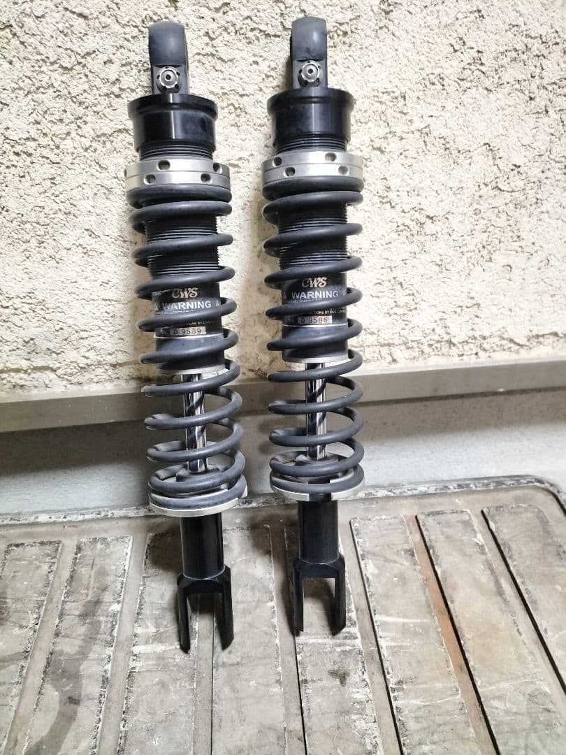 シグナスX　1型〜3型　KN企画　リアサス　オイル漏れ無し