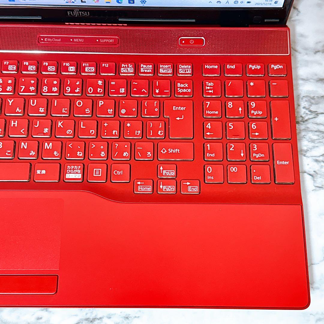 Windows11✨高性能i7＆メモリ8GB/高速SSD✨初期設定済みパソコン