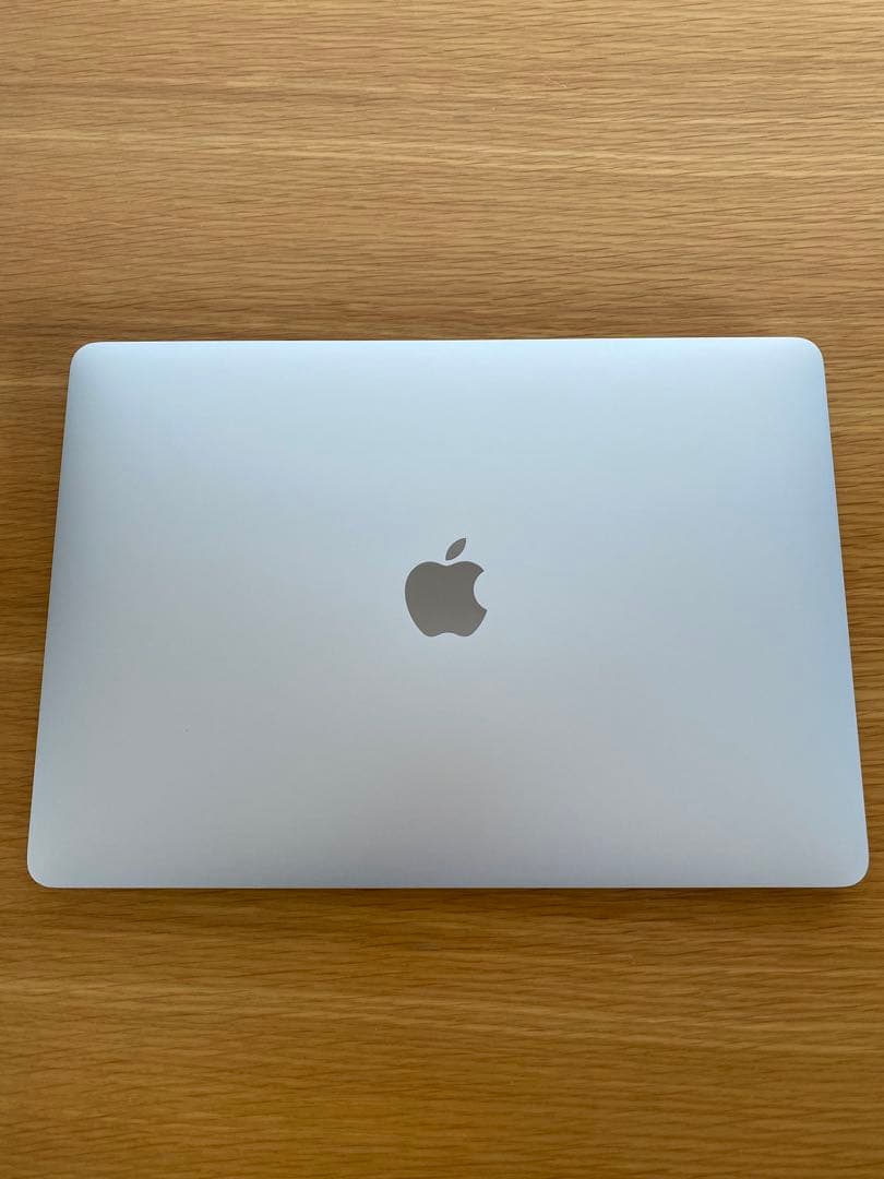 MacBook本体　美品　MacBook Pro 2020 使用頻度低い