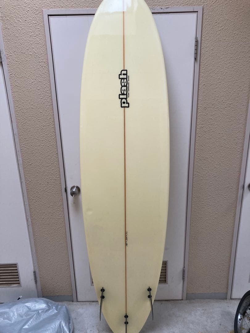 Plash サーフボード 7’2” ミッドレングス トライフィン
