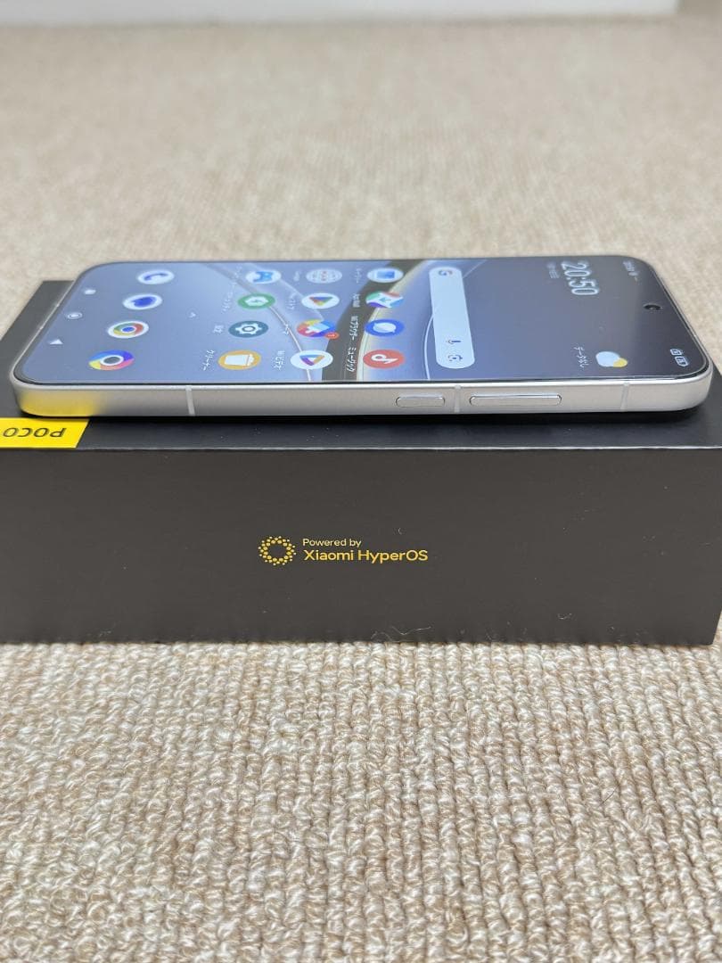 512GB)Xiaomi POCO F7 ホワイト バッテリー100% 5G