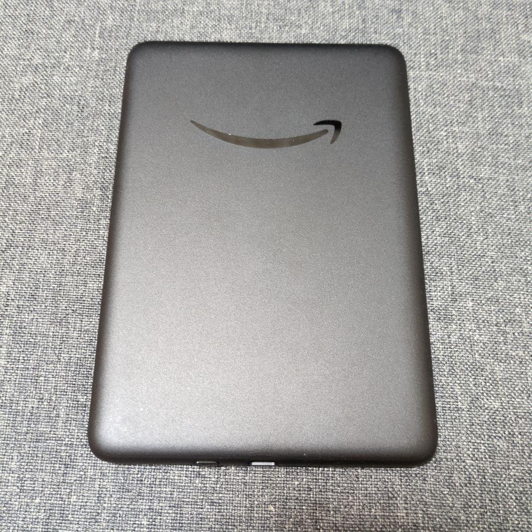 Kindle 11世代 本体と純正カバー