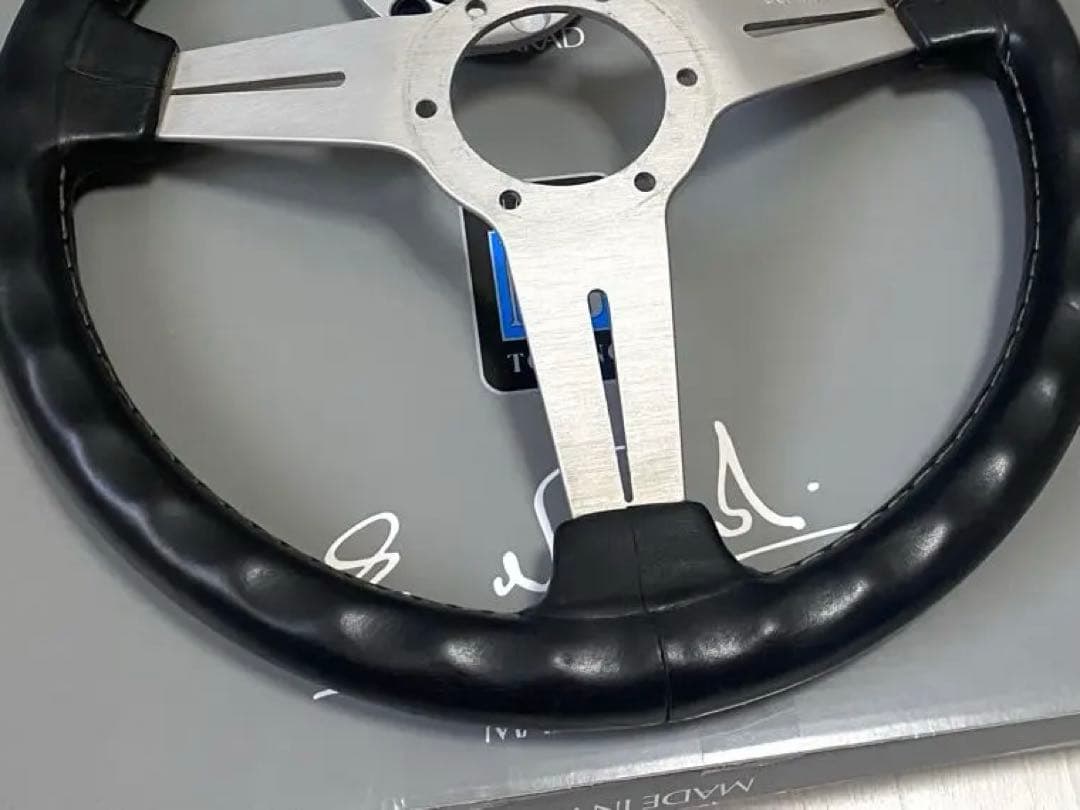 NARDI レザーステアリング33Φ 即決大歓迎　ナルディ　小径　 希少 FET