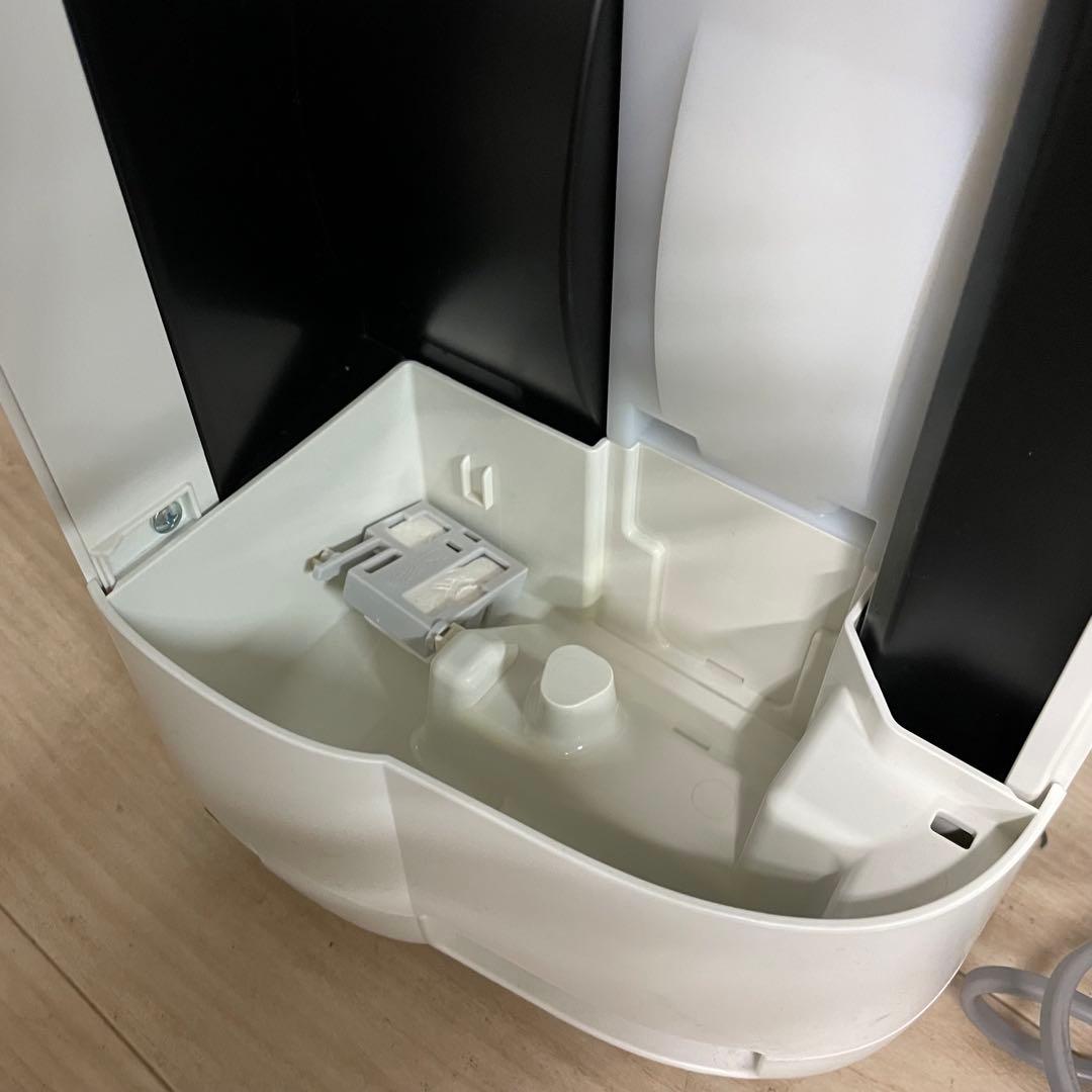 ★送料込み SHARP 加湿空気清浄機 KI-RS50-W 2023年製